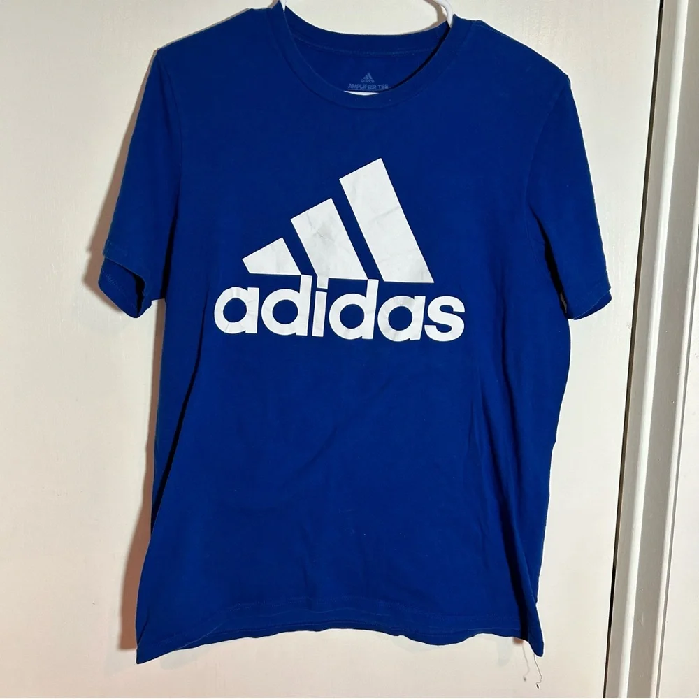 Adidas short sleeve‎ top logo spellout medium